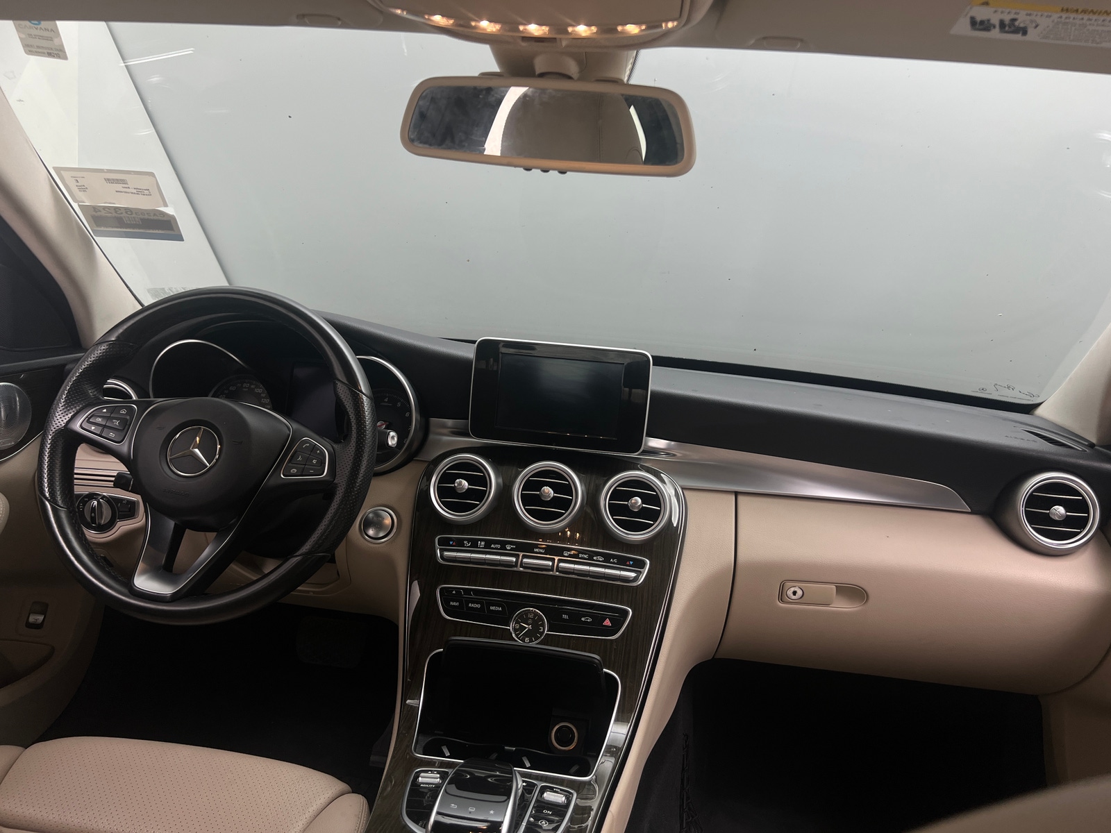 Thumbnail: 2015 Mercedes-Benz C-Class - 2
