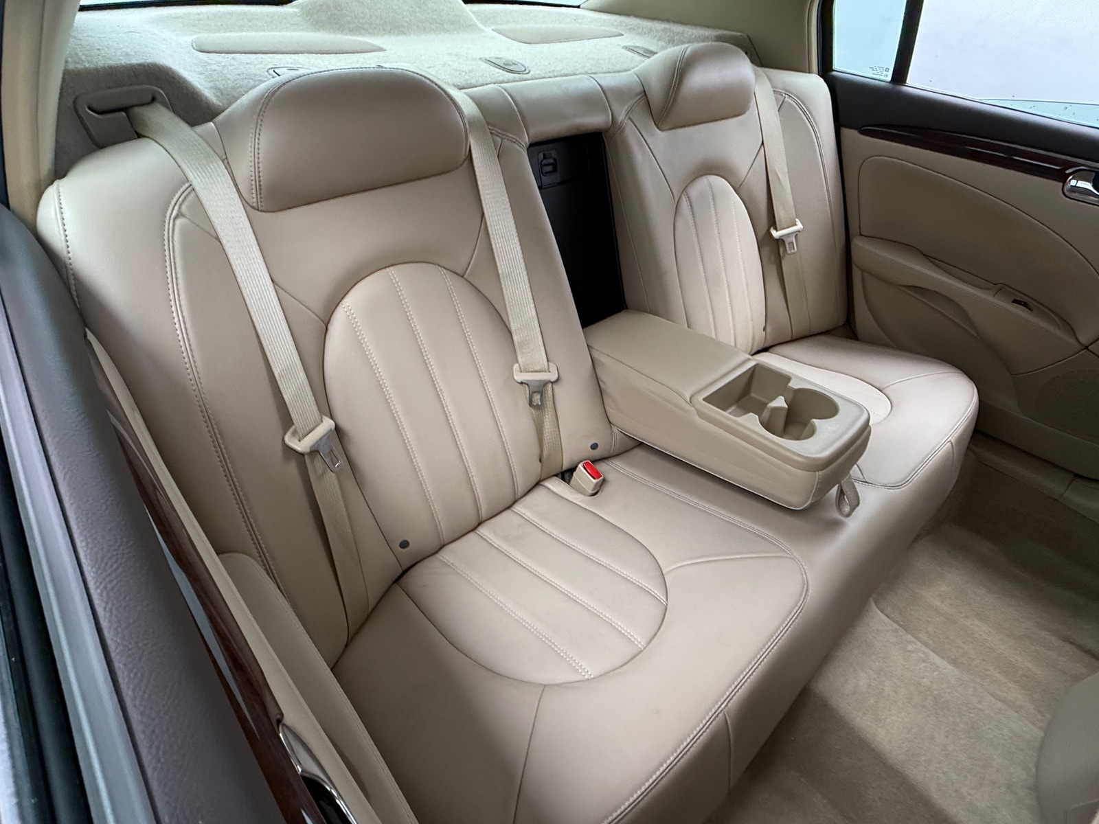 Thumbnail: 2011 Buick Lucerne - 5
