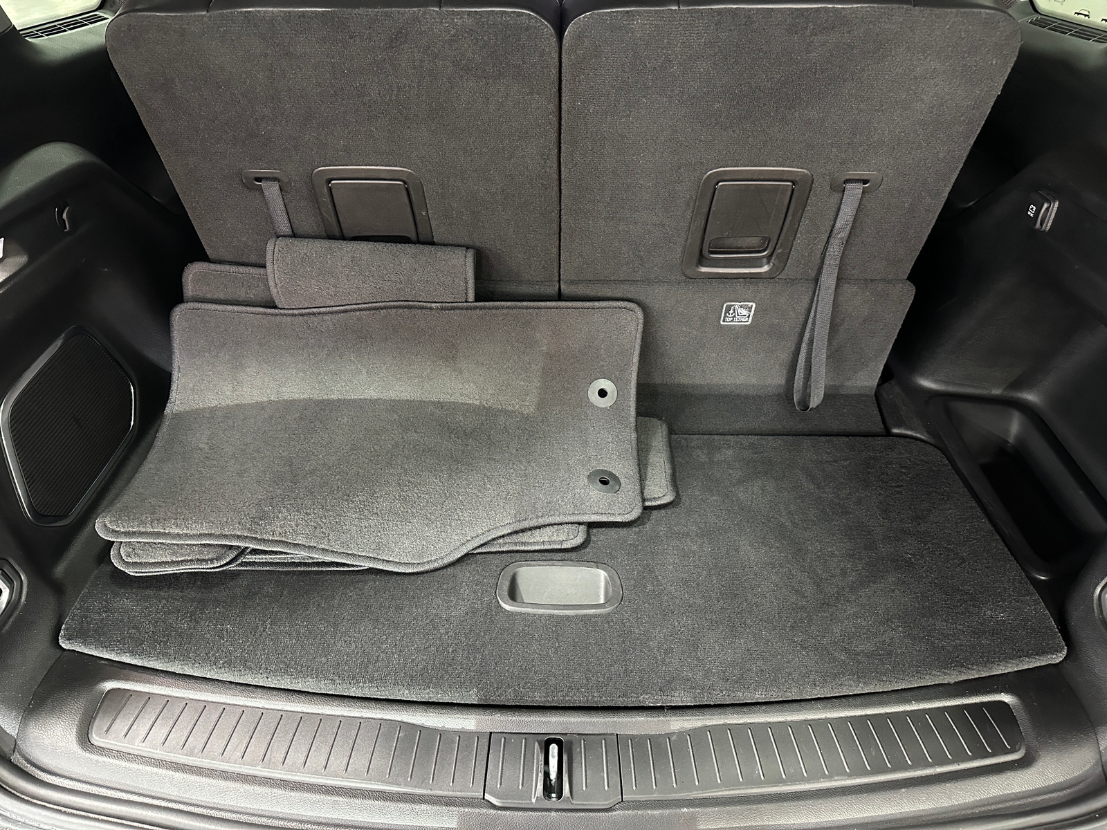 Thumbnail: 2022 Jeep Grand Cherokee L - 6