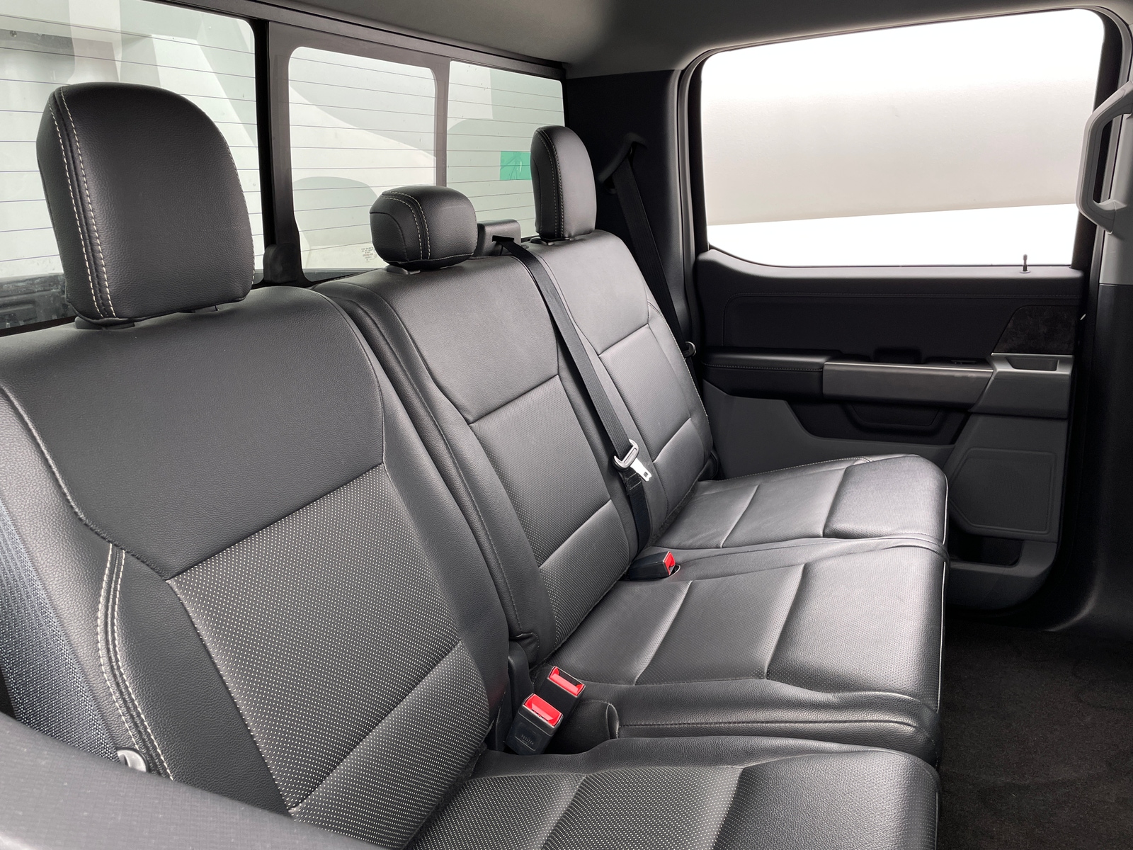 Thumbnail: 2022 Ford Econoline - 6