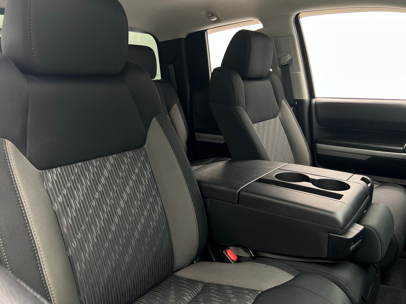 Thumbnail: 2018 Toyota Tundra - 2
