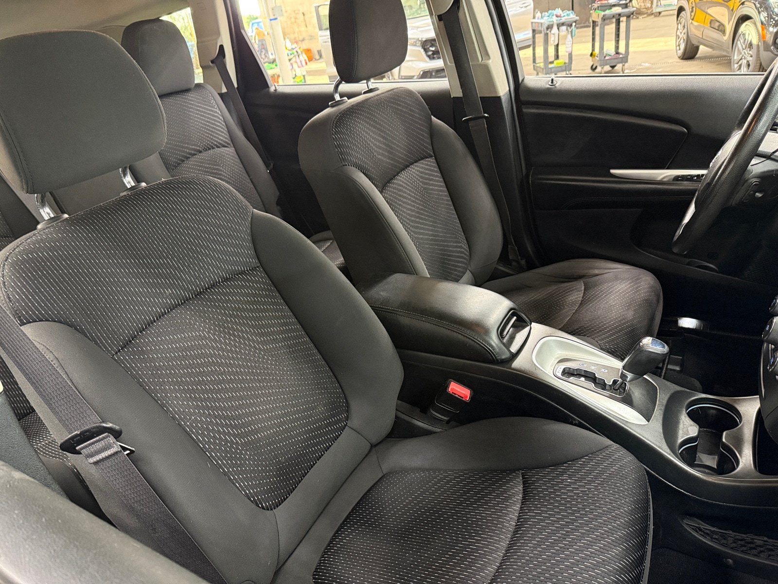 Thumbnail: 2017 Dodge Journey - 2