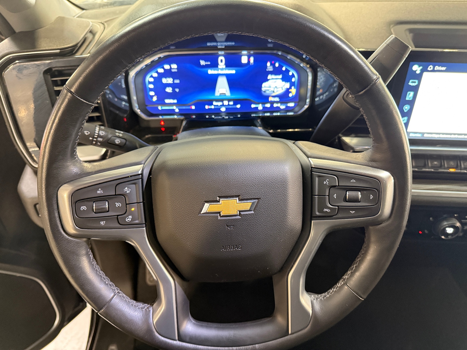 Thumbnail: 2022 Chevrolet Silverado 1500 - 5