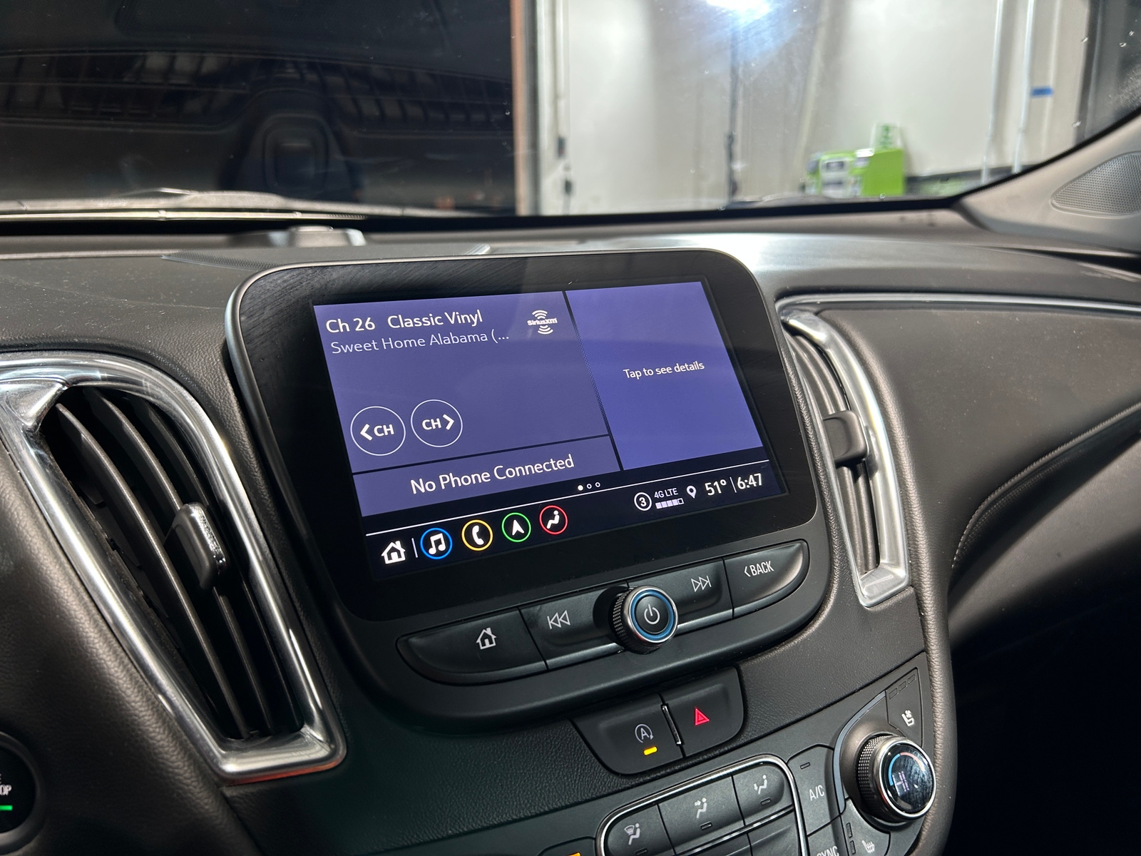 Thumbnail: 2024 Chevrolet Malibu - 3