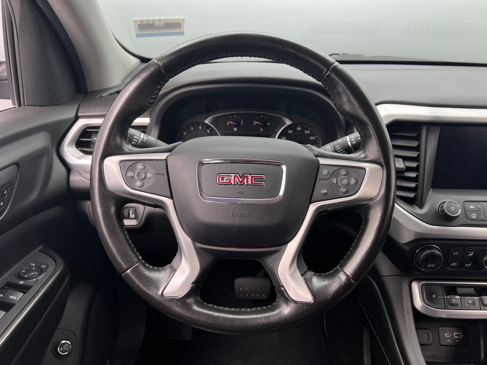 Thumbnail: 2020 GMC Acadia - 4