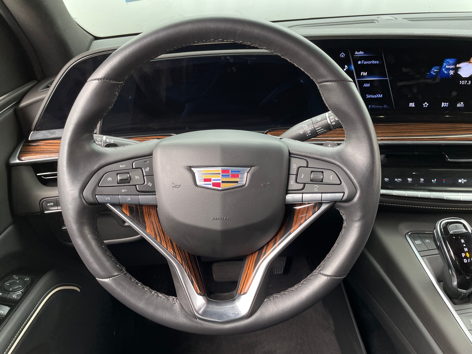 Thumbnail: 2024 Cadillac Escalade - 4
