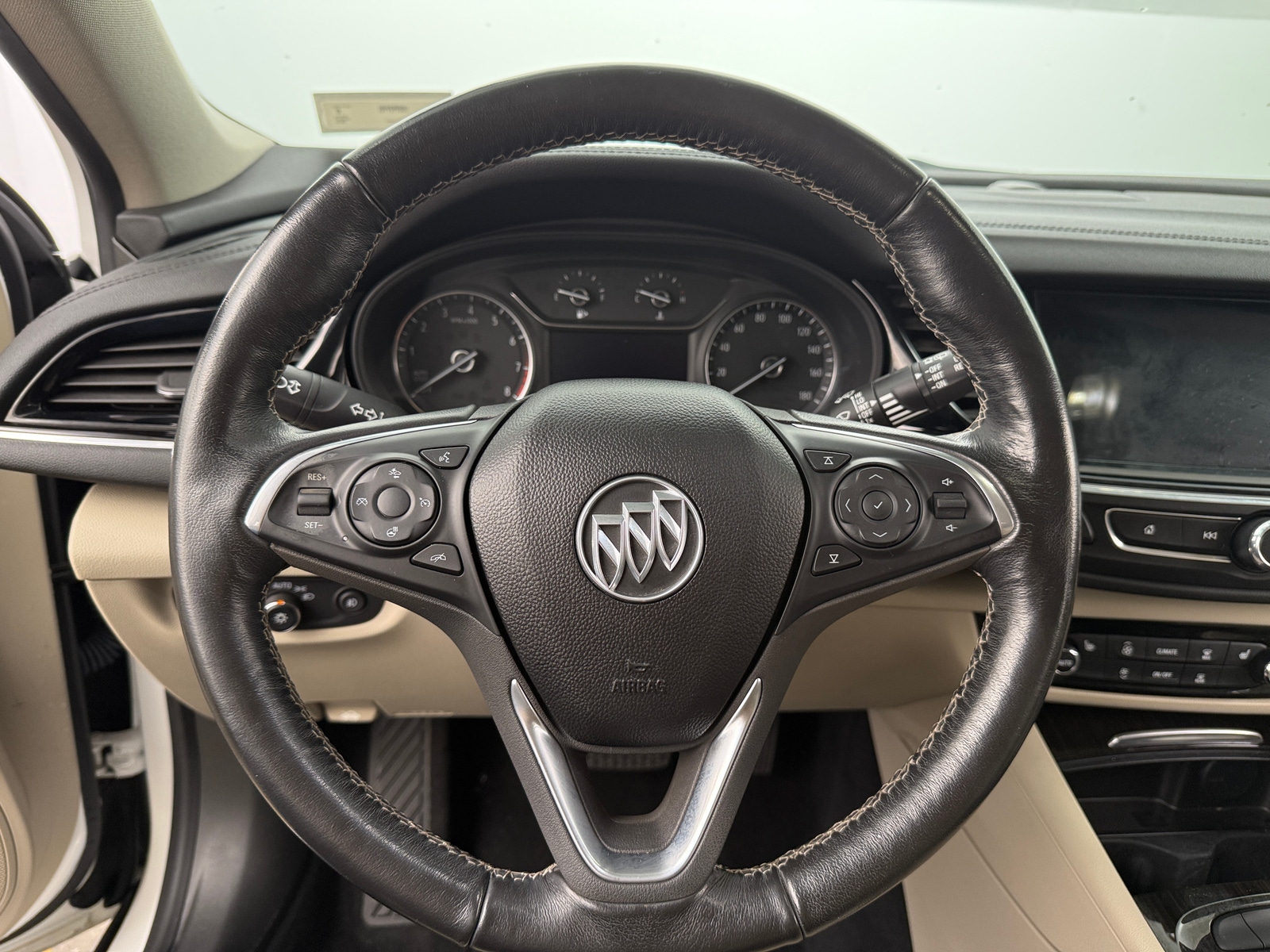 Thumbnail: 2018 Buick Regal - 4