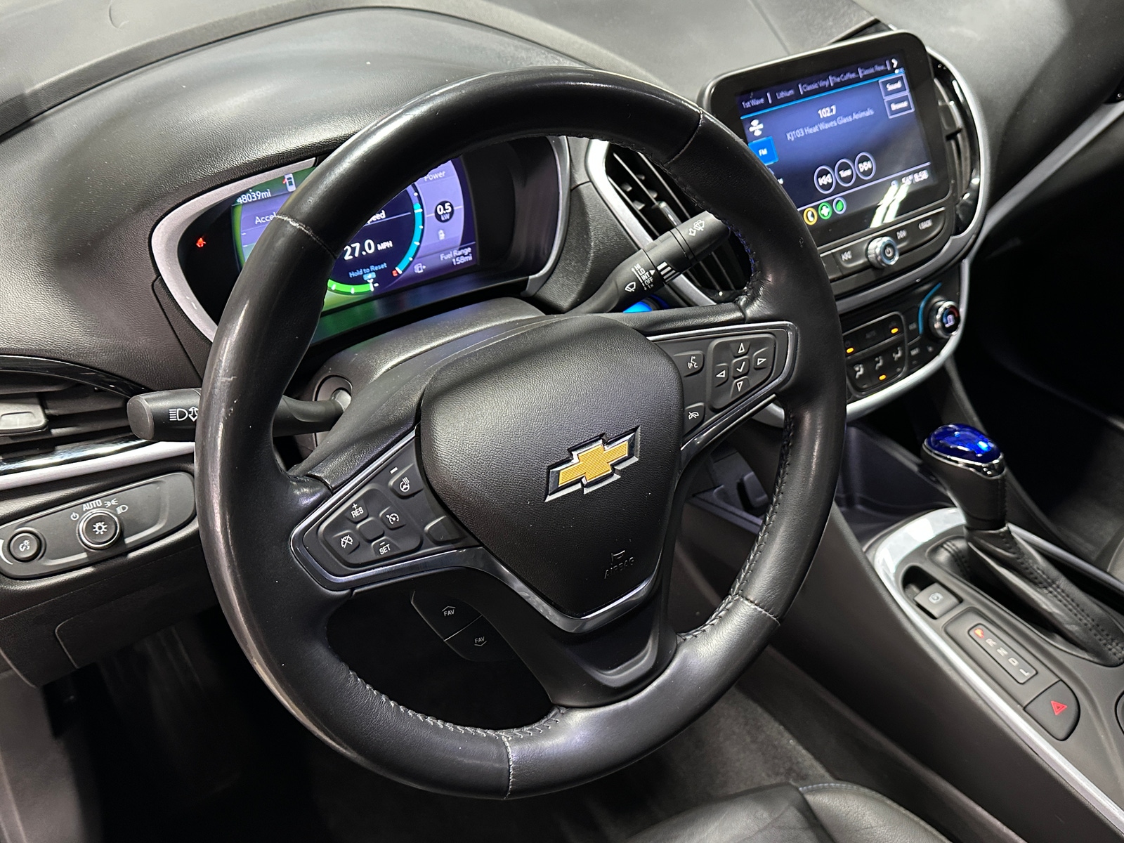Thumbnail: 2019 Chevrolet Volt - 5