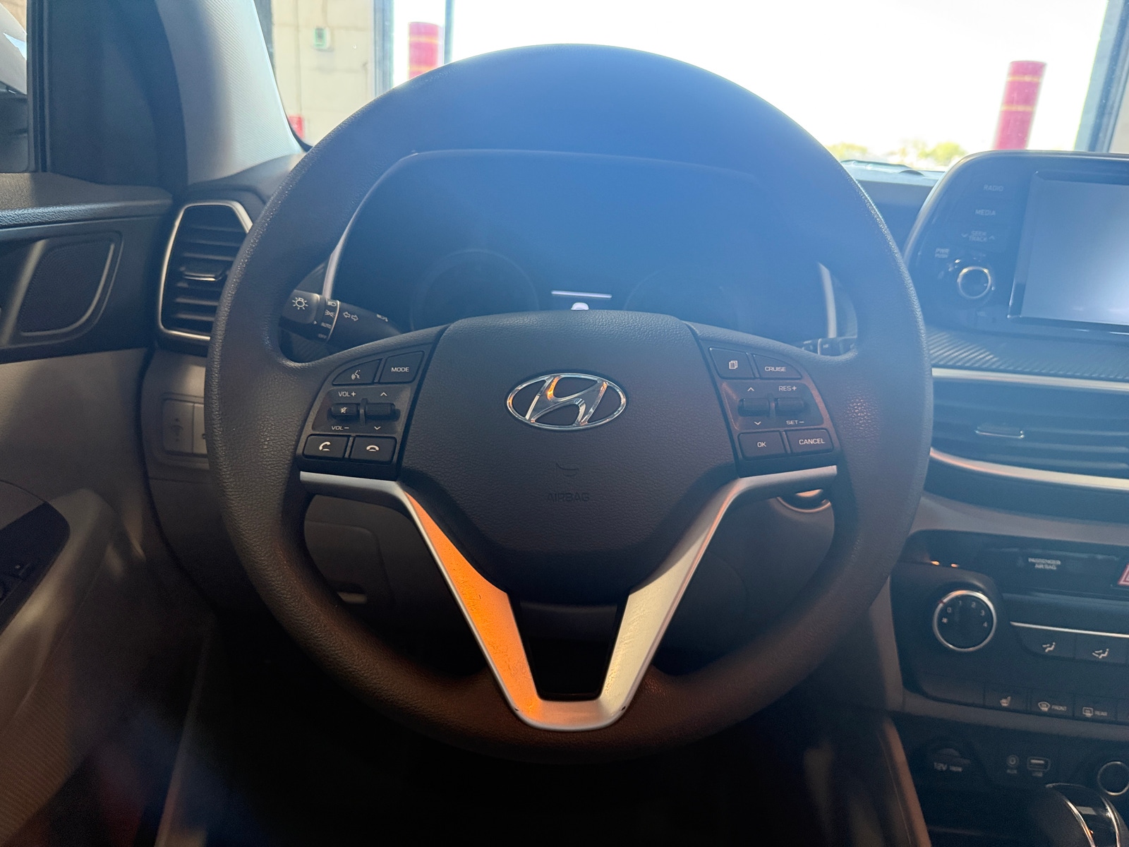 Thumbnail: 2020 Hyundai Tucson - 5