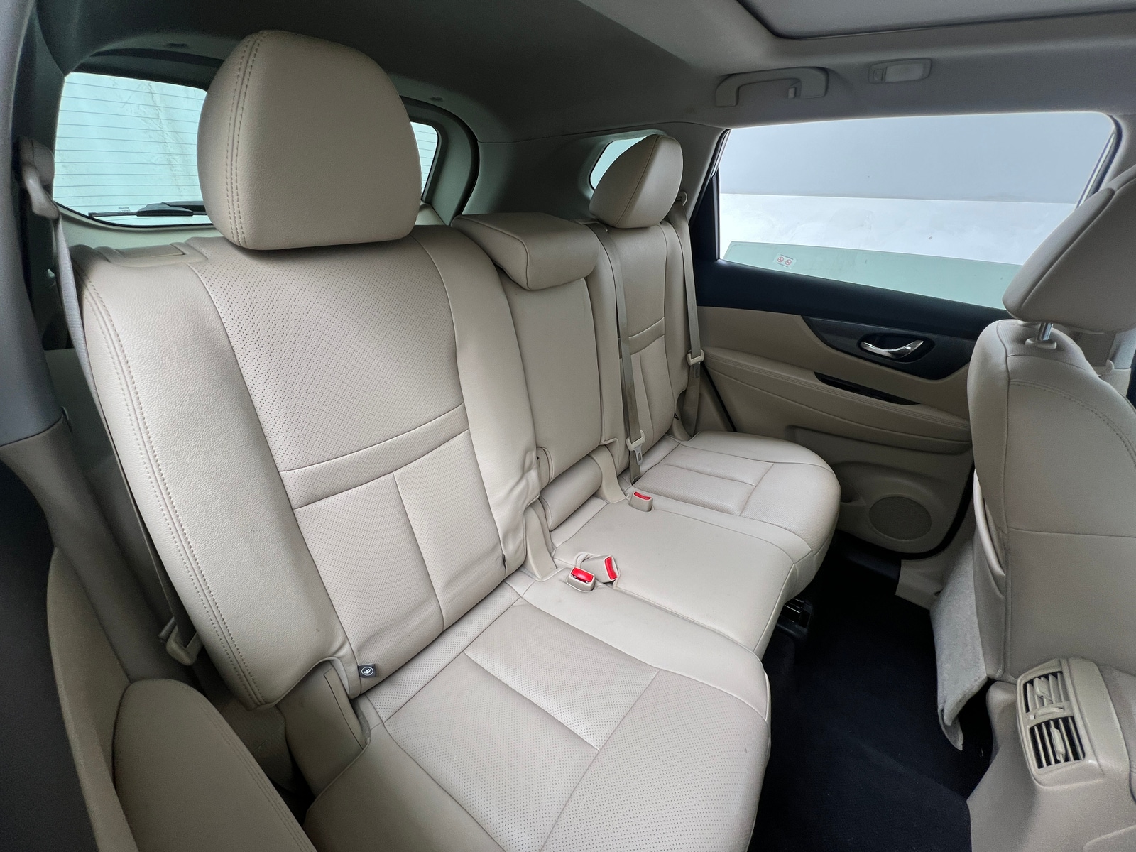 Thumbnail: 2016 Nissan Rogue - 5
