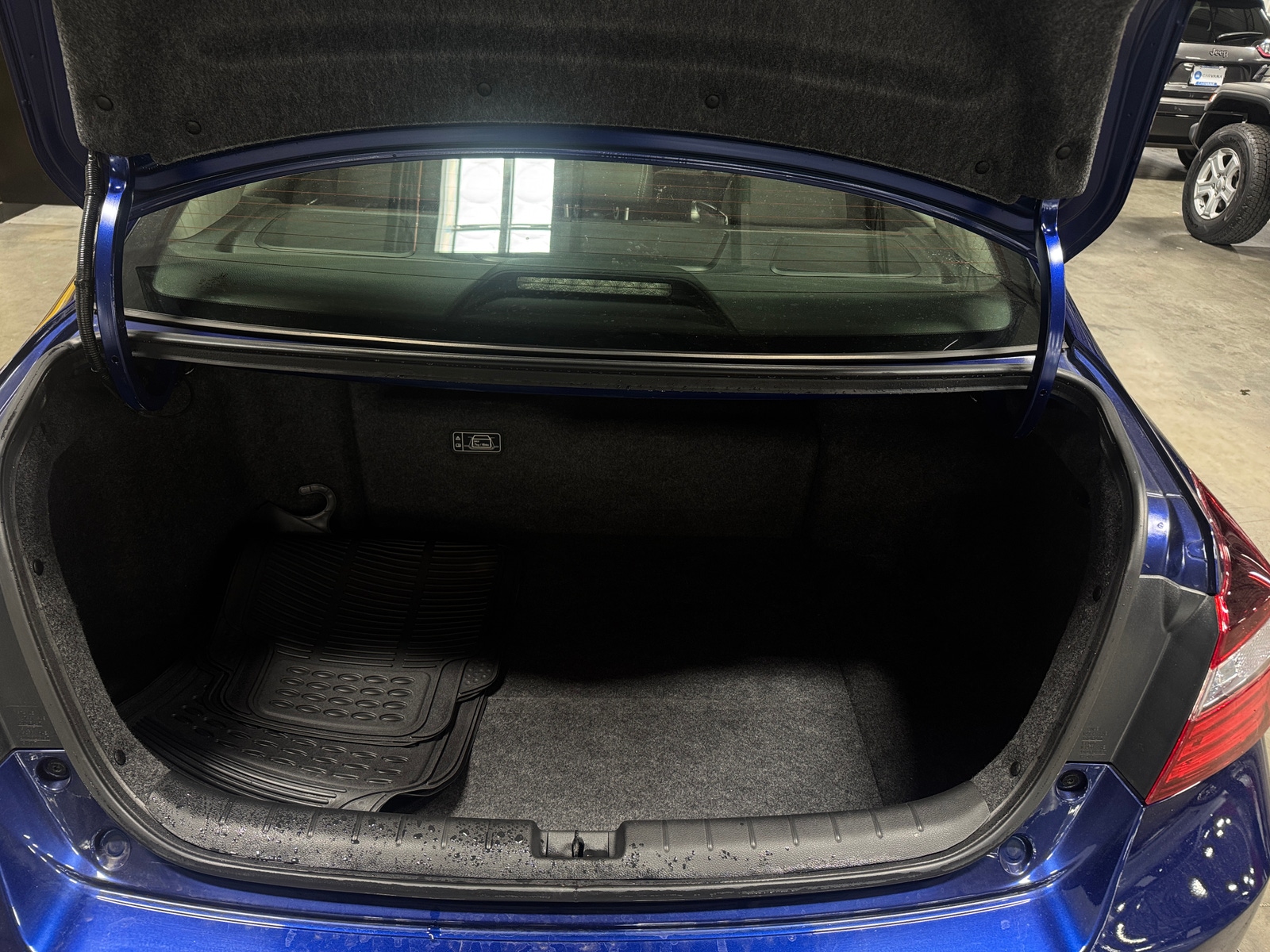 Thumbnail: 2017 Honda Accord - 6