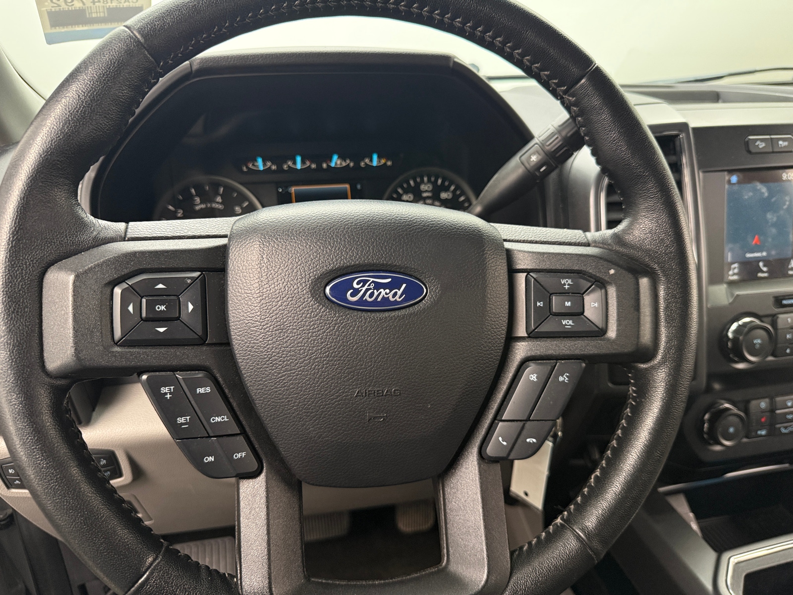 Thumbnail: 2019 Ford Econoline - 5