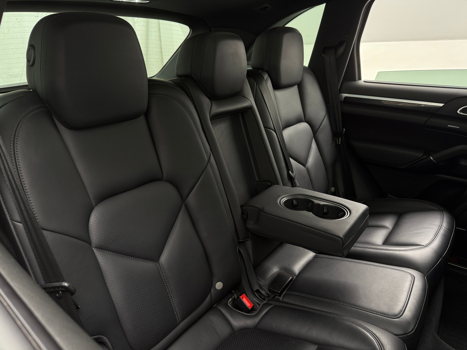 Thumbnail: 2016 Porsche Cayenne - 5