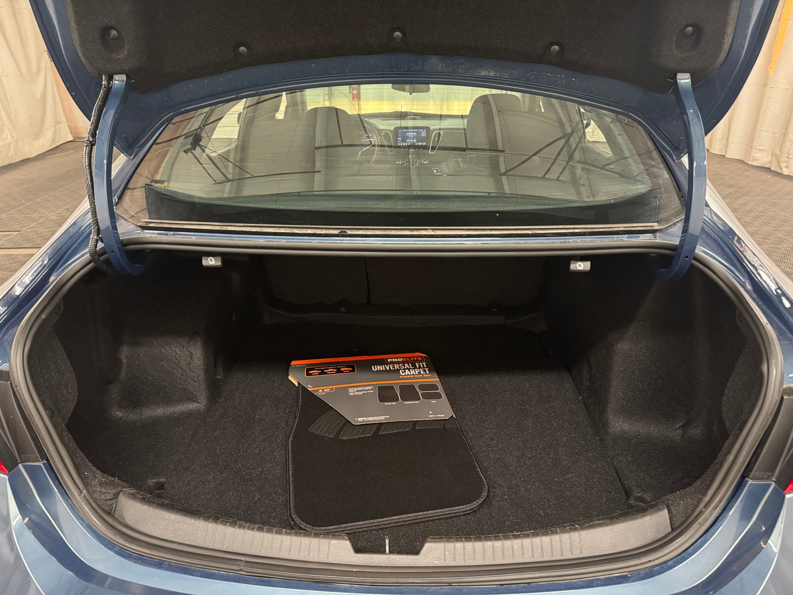 Thumbnail: 2024 Chevrolet Malibu - 7