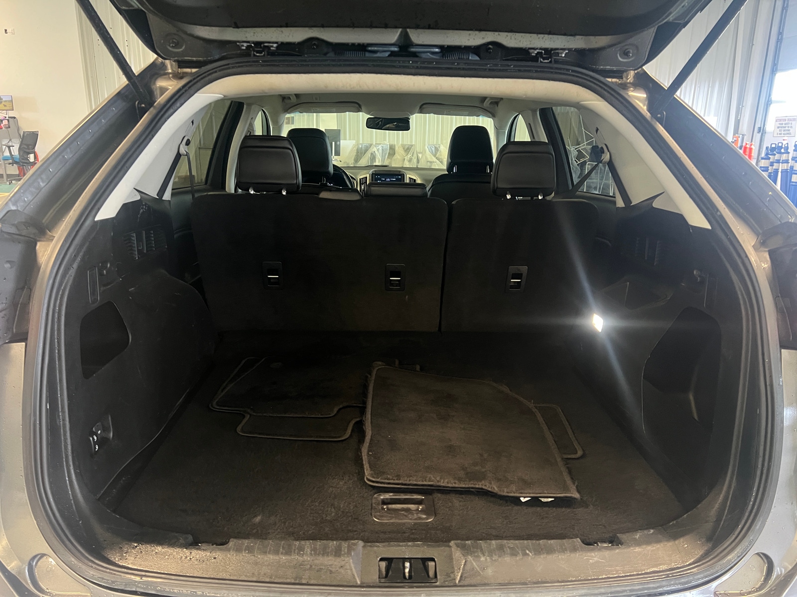 Thumbnail: 2022 Ford Edge - 6