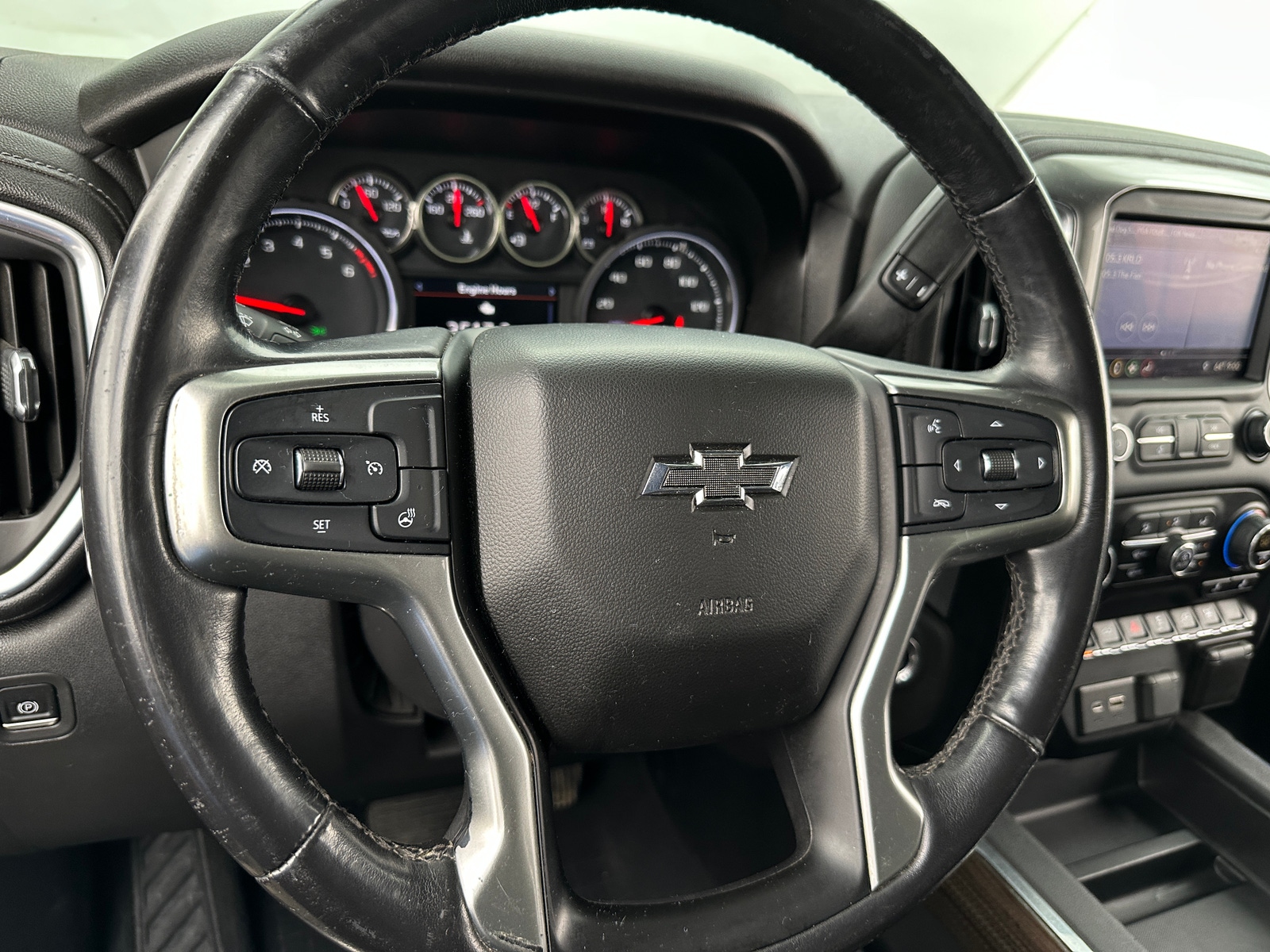 Thumbnail: 2019 Chevrolet Silverado 1500 - 5