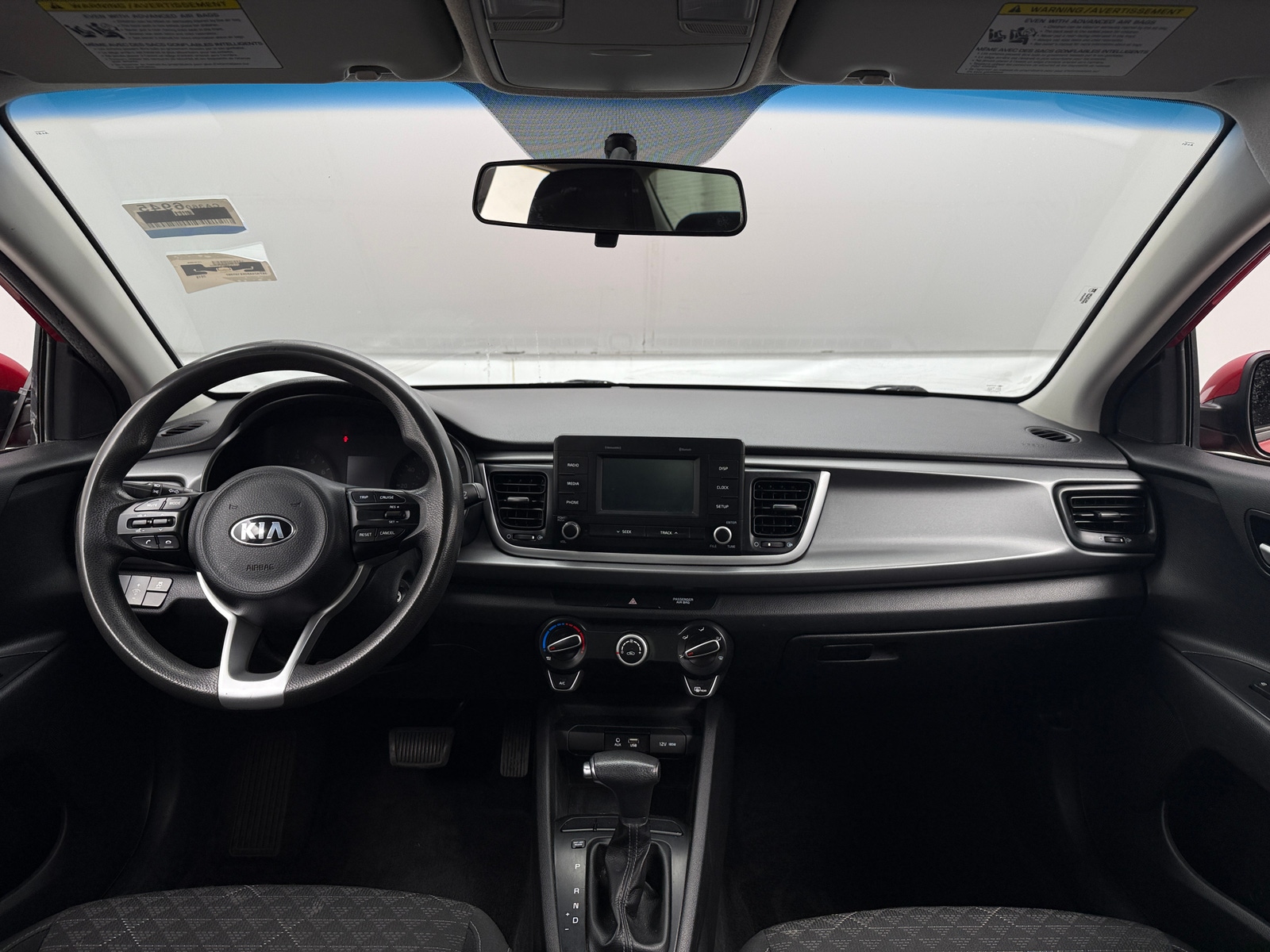 Thumbnail: 2019 Kia Rio - 3