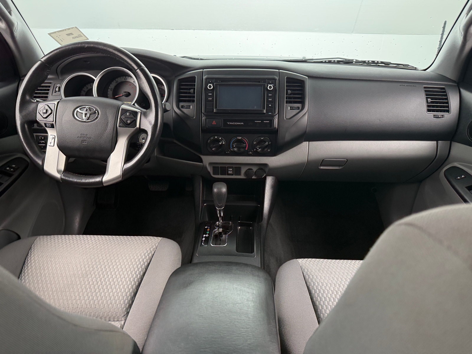 Thumbnail: 2015 Toyota Tacoma - 3