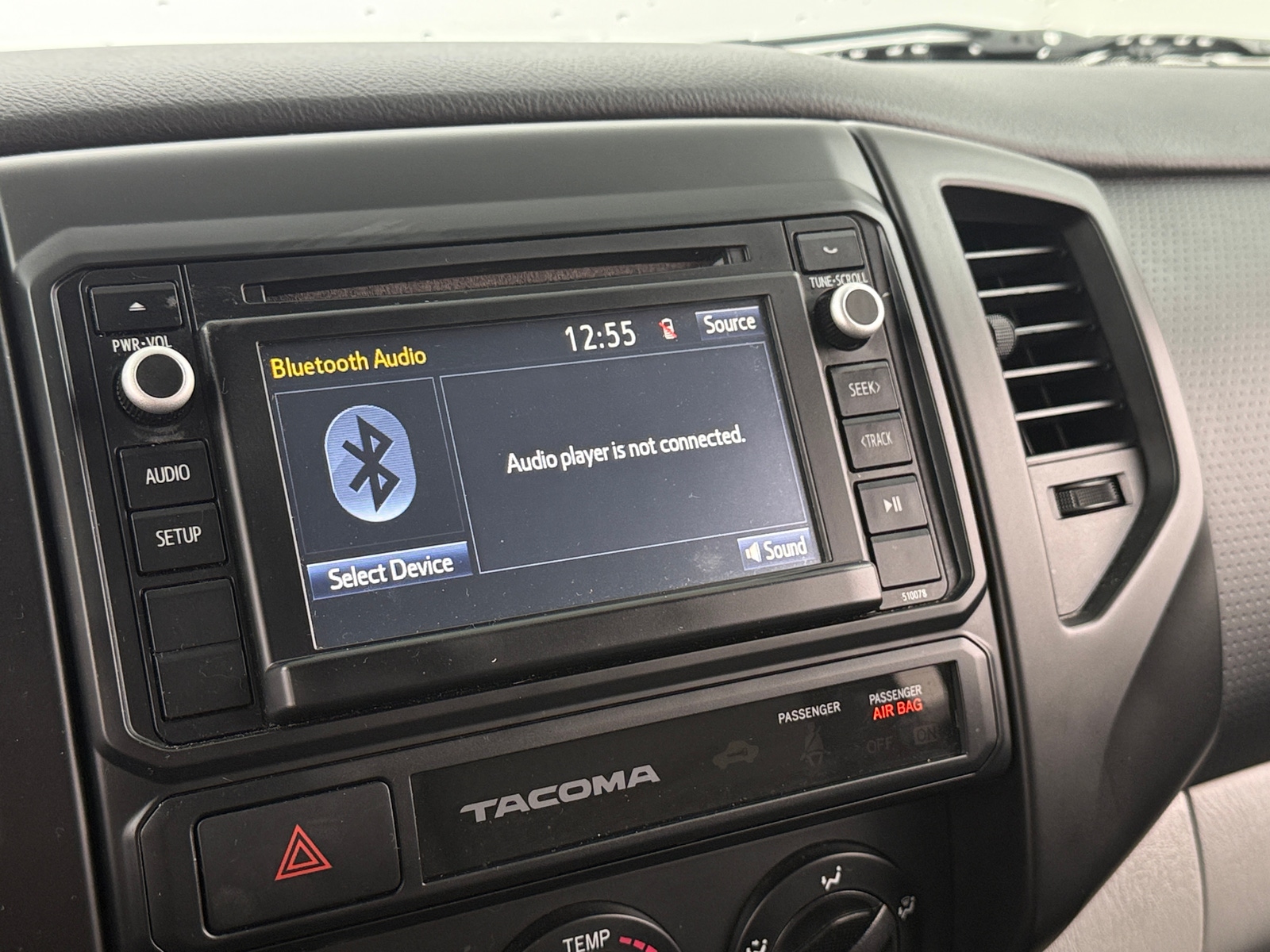 Thumbnail: 2015 Toyota Tacoma - 4