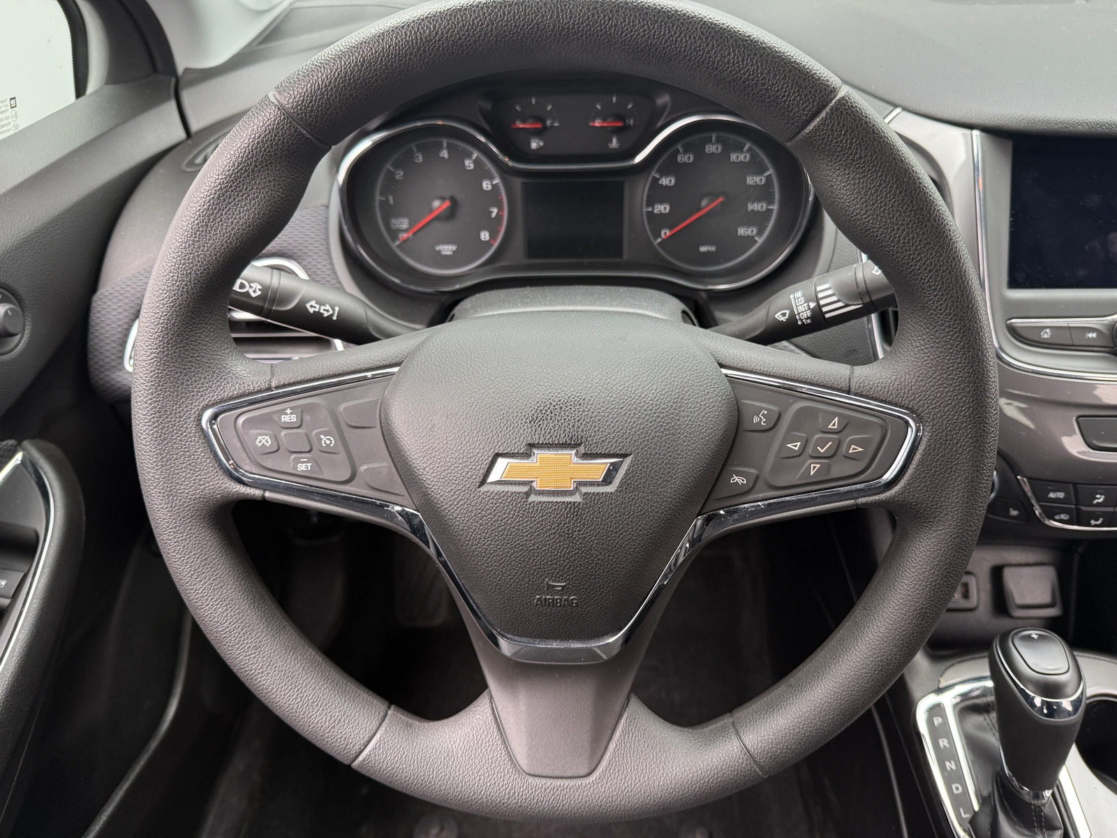 Thumbnail: 2019 Chevrolet Cruze - 5