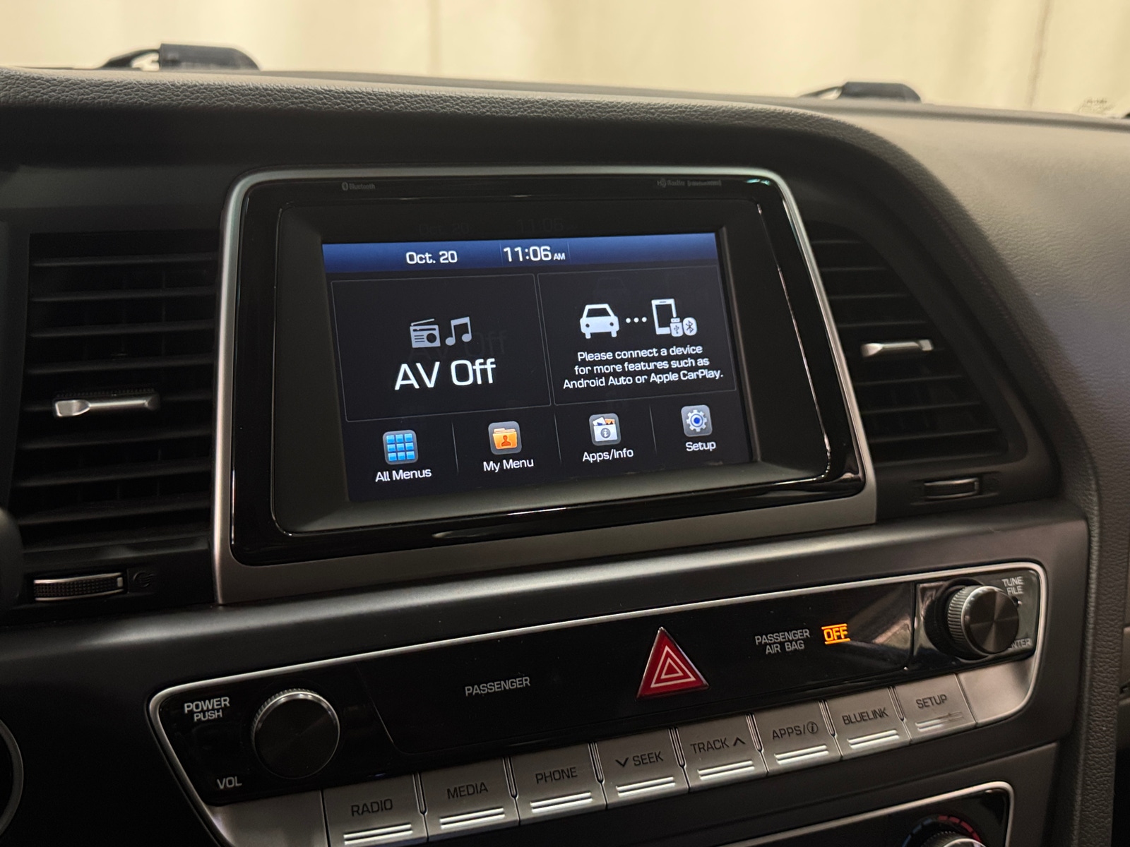 Thumbnail: 2019 Hyundai Sonata - 4