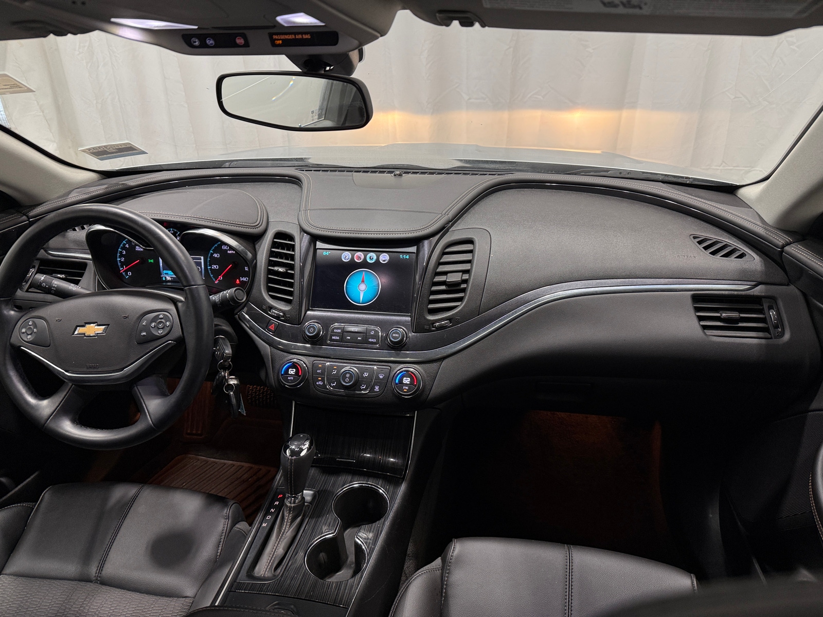 Thumbnail: 2016 Chevrolet Impala - 3