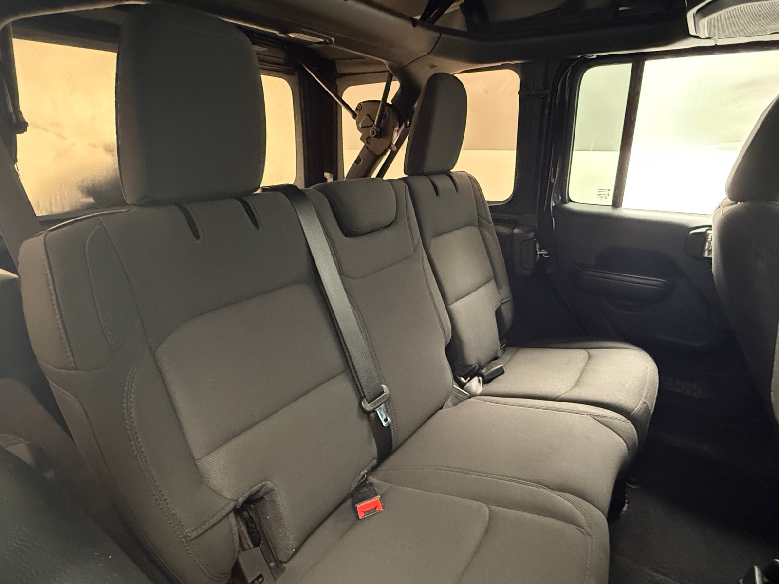 Thumbnail: 2020 Jeep Wrangler - 6