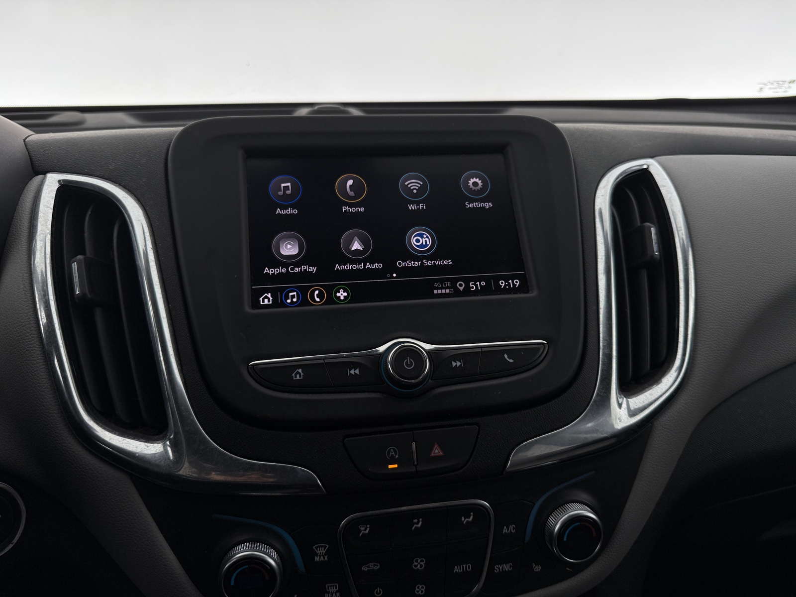Thumbnail: 2023 Chevrolet Equinox - 4
