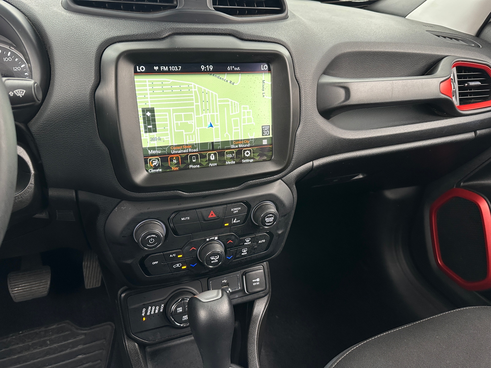 Thumbnail: 2023 Jeep Renegade - 4