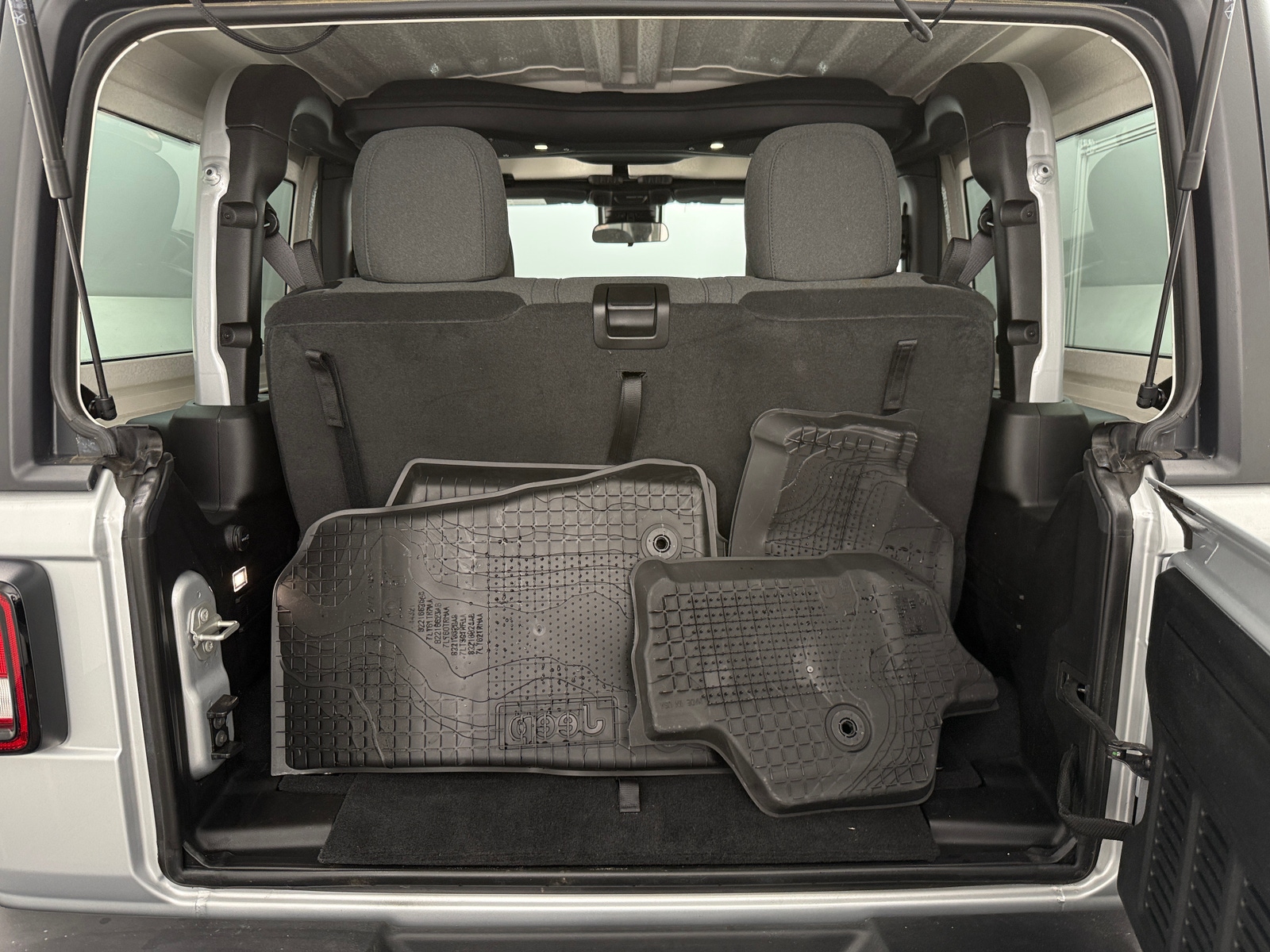 Thumbnail: 2024 Jeep Wrangler - 7