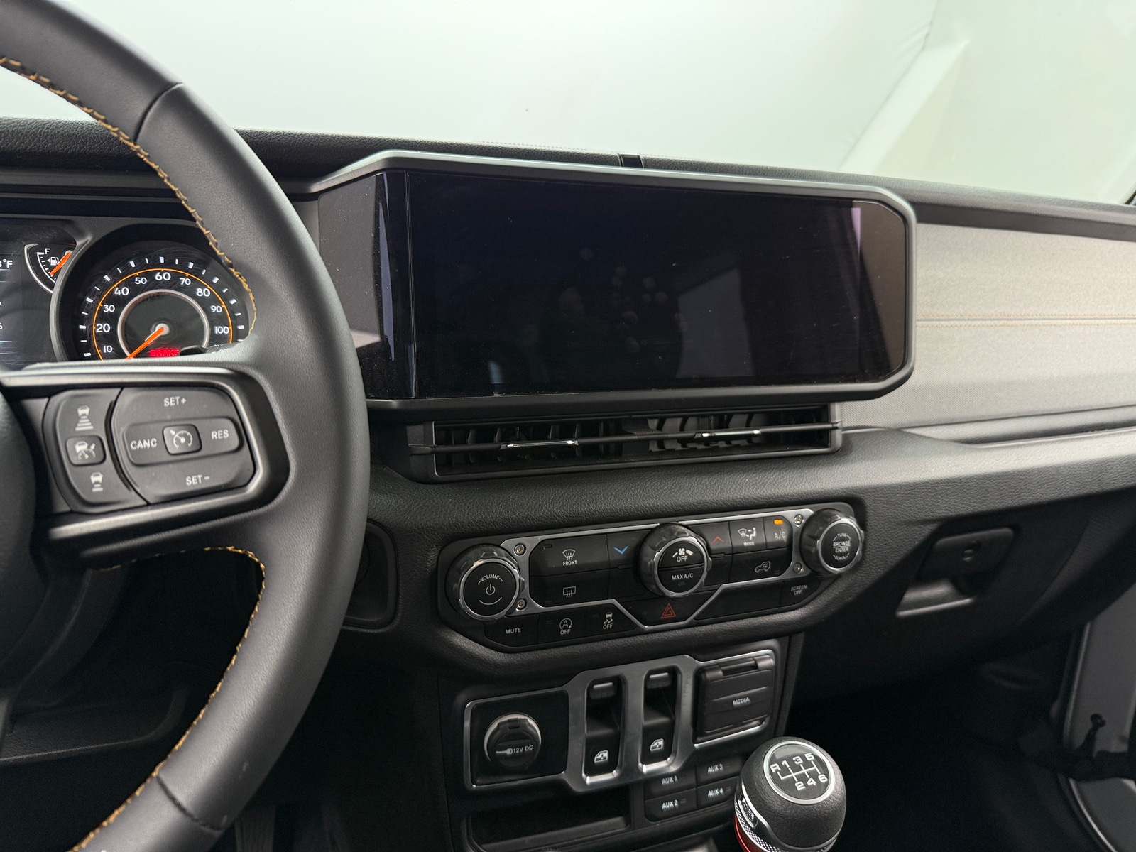 Thumbnail: 2024 Jeep Wrangler - 4