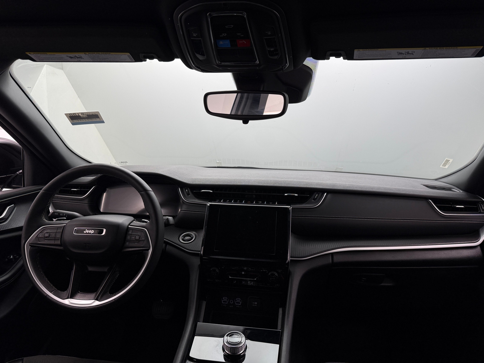 Thumbnail: 2024 Jeep Grand Cherokee L - 3