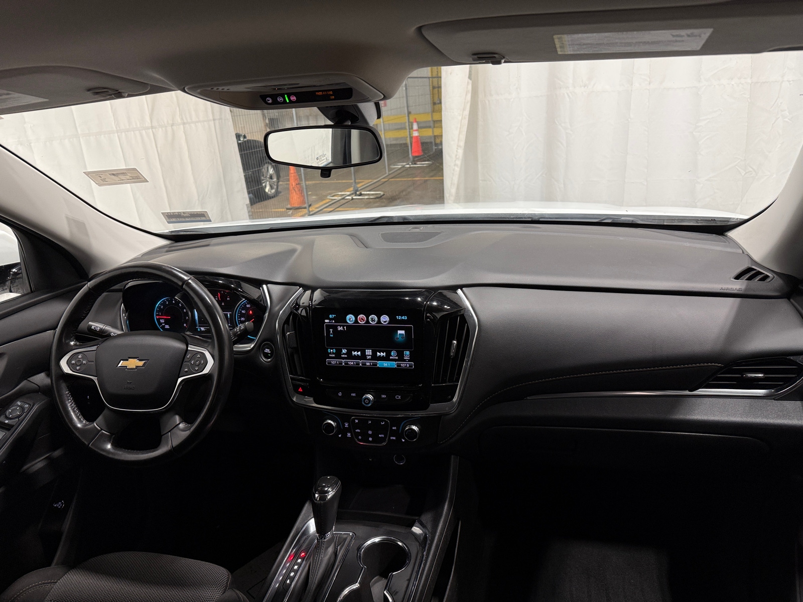 Thumbnail: 2019 Chevrolet Traverse - 3