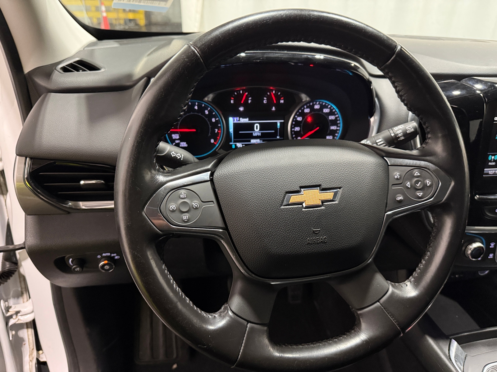 Thumbnail: 2019 Chevrolet Traverse - 5