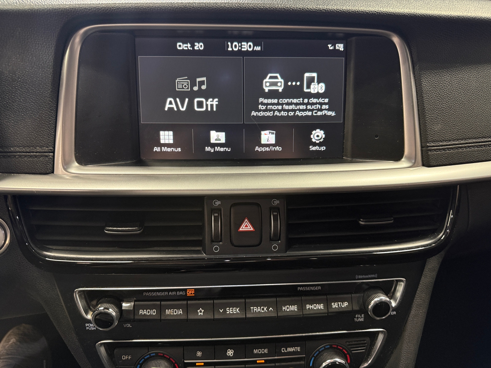 Thumbnail: 2019 Kia Optima - 3