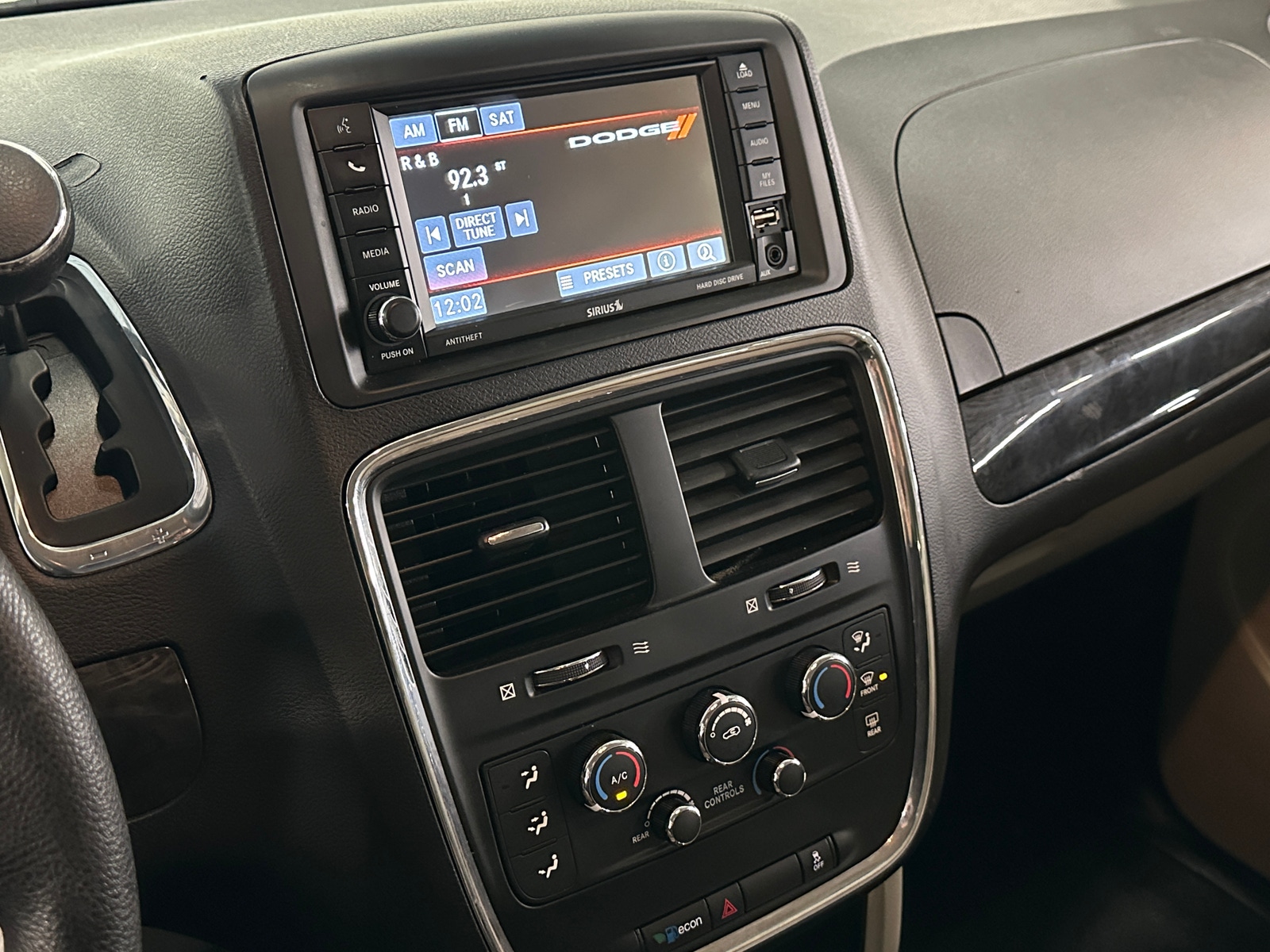 Thumbnail: 2019 Dodge Grand Caravan - 4