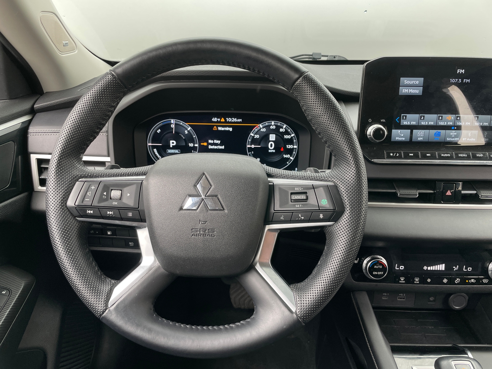 Thumbnail: 2023 Mitsubishi Outlander - 4