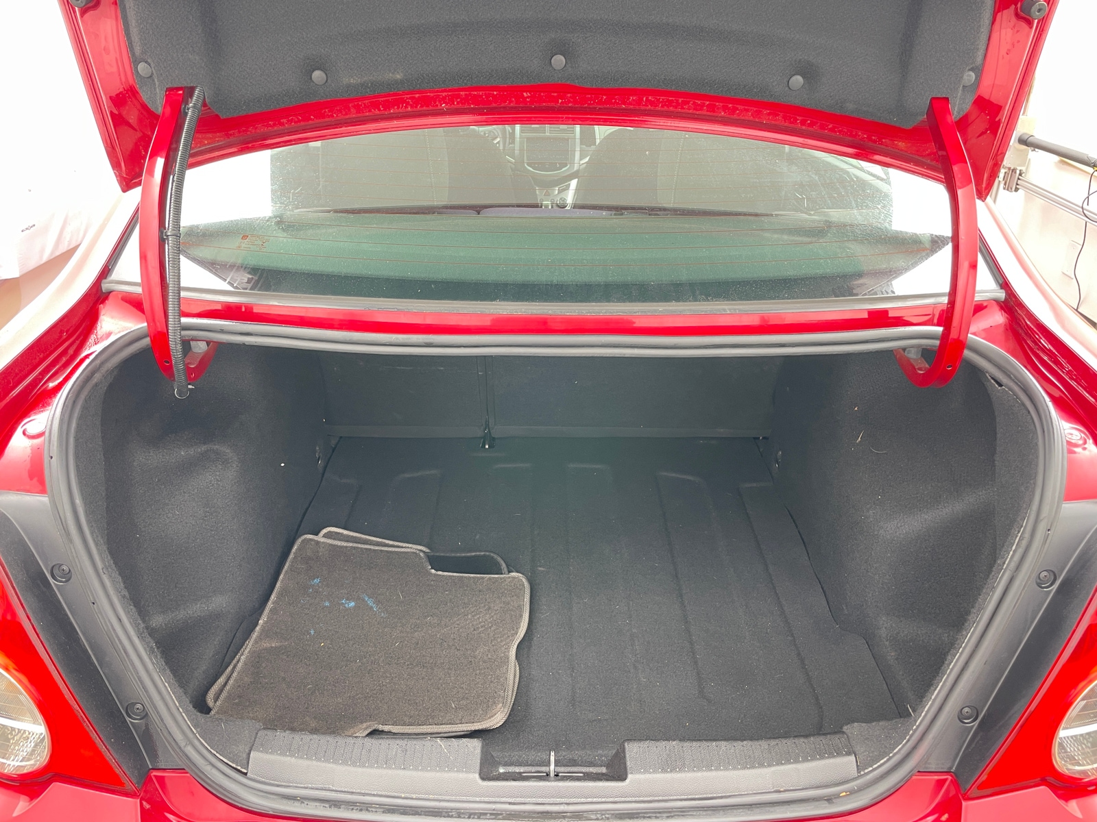 Thumbnail: 2015 Chevrolet Sonic - 7