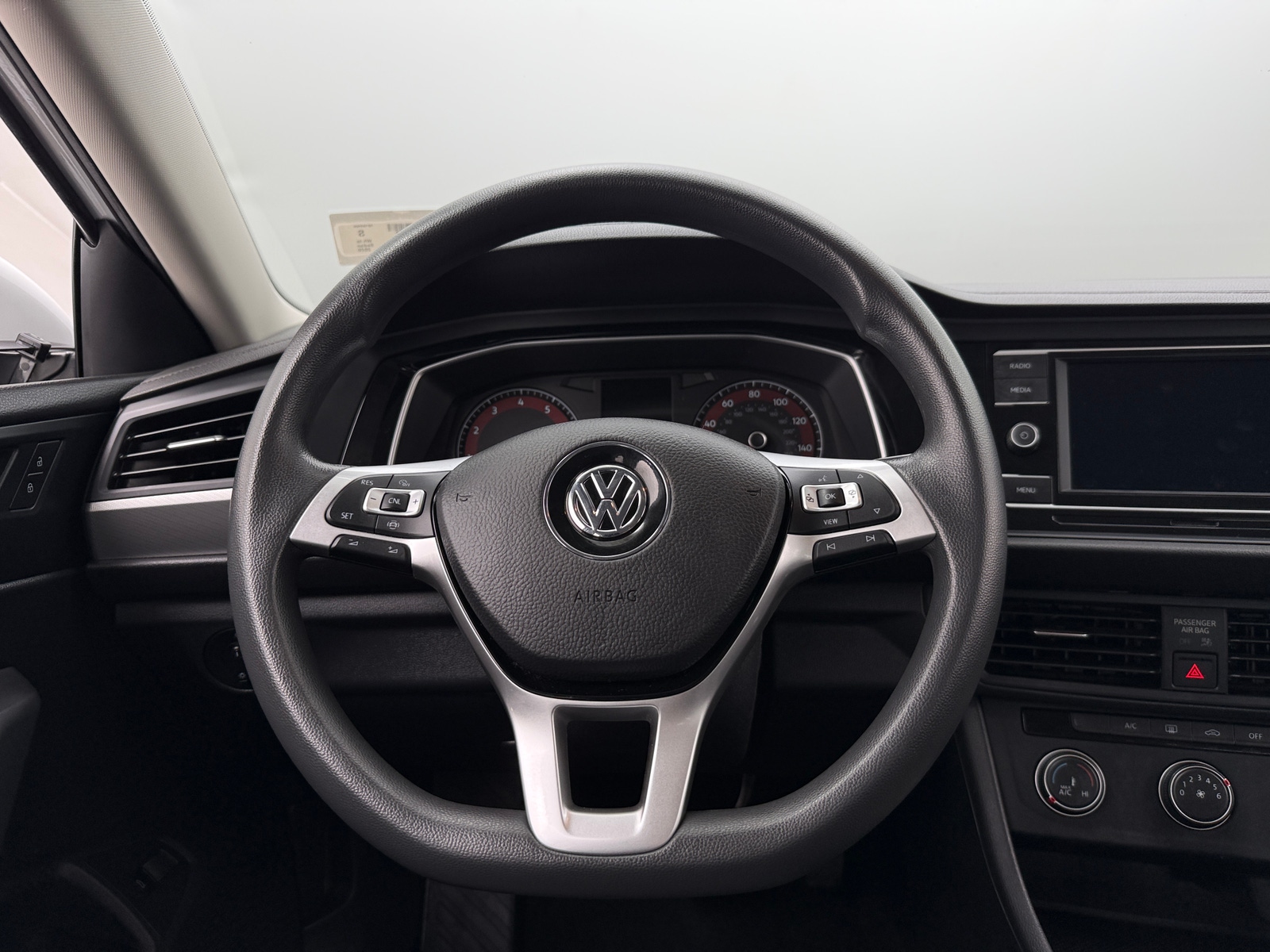 Thumbnail: 2020 Volkswagen Jetta - 5