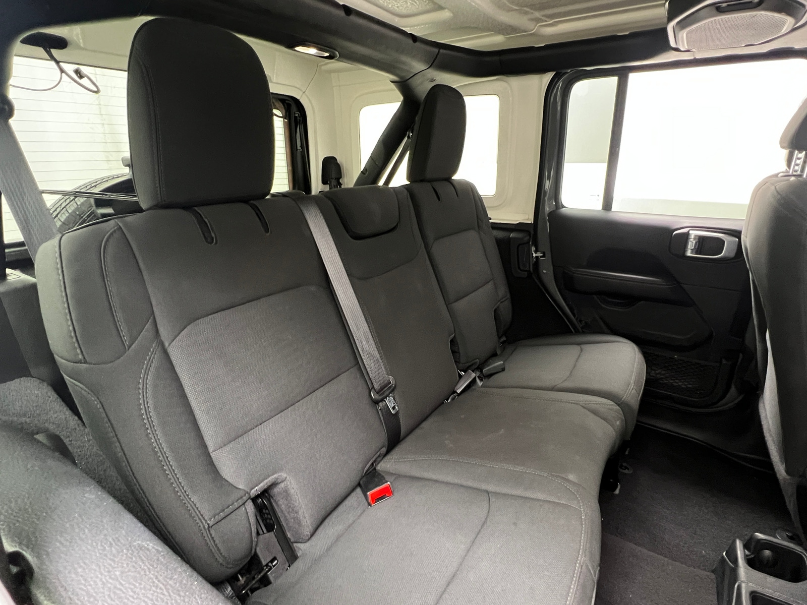 Thumbnail: 2021 Jeep Wrangler - 6