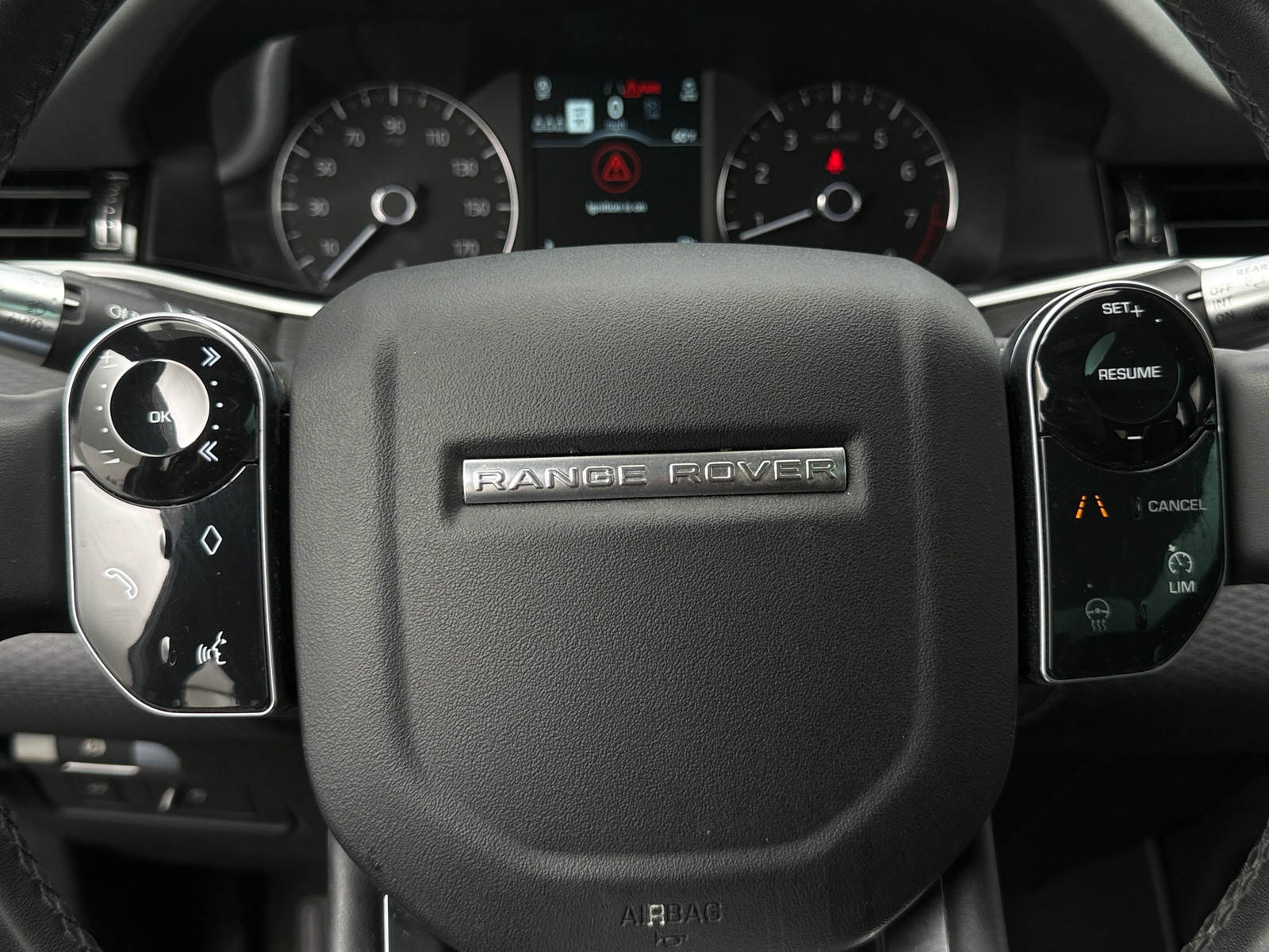 Thumbnail: 2020 Land Rover Range Rover Evoque - 4