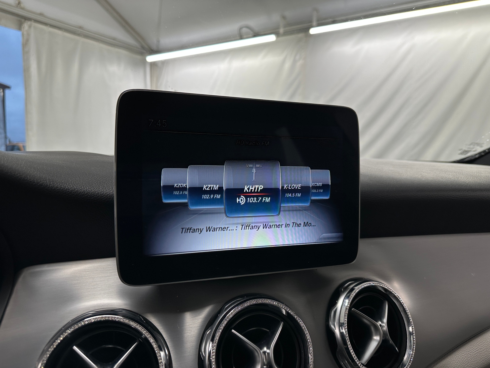 Thumbnail: 2019 Mercedes-Benz GLA - 3