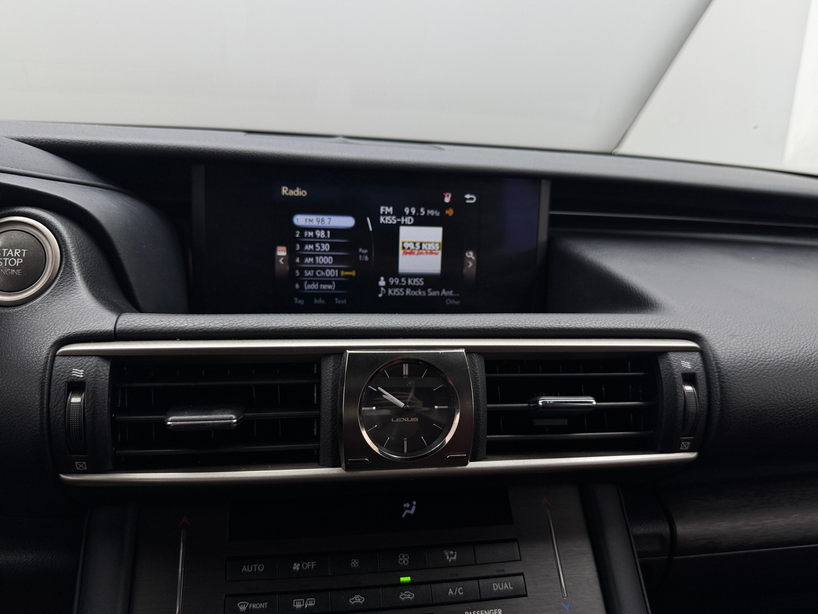 Thumbnail: 2019 Lexus IS - 3