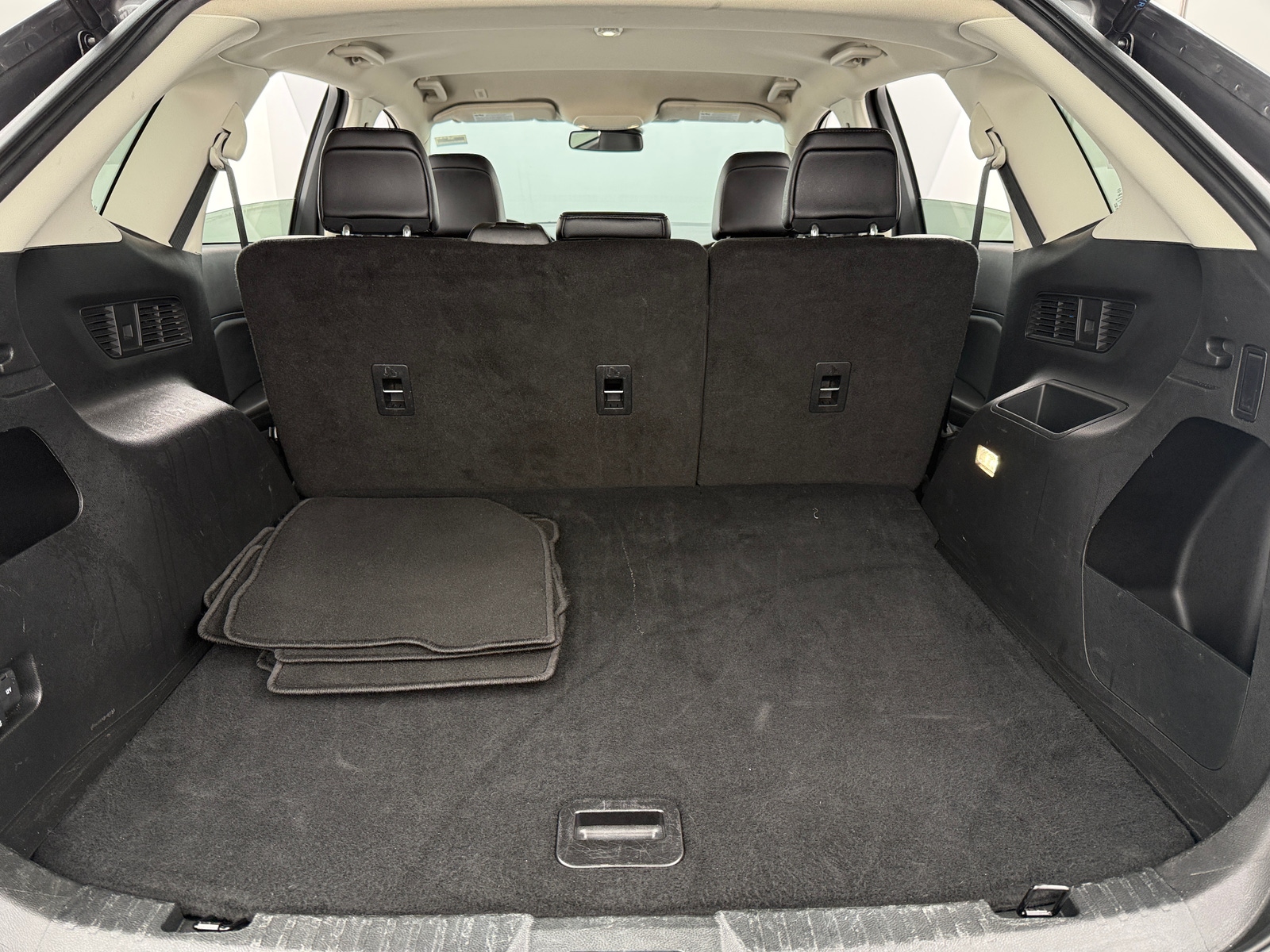 Thumbnail: 2024 Ford Edge - 6