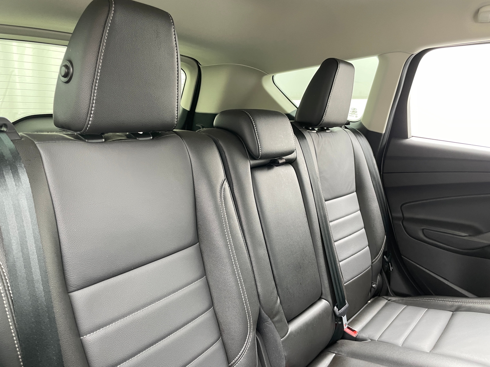 Thumbnail: 2015 Ford Escape - 5