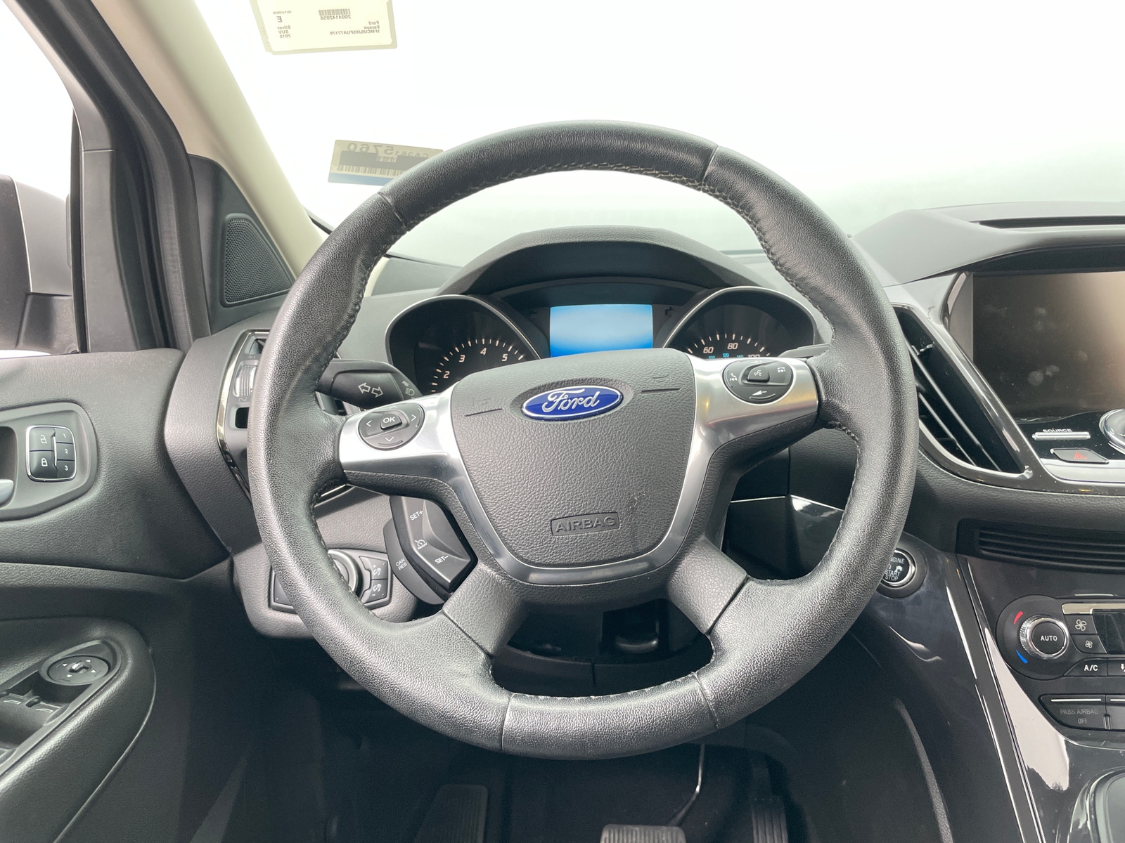 Thumbnail: 2015 Ford Escape - 4