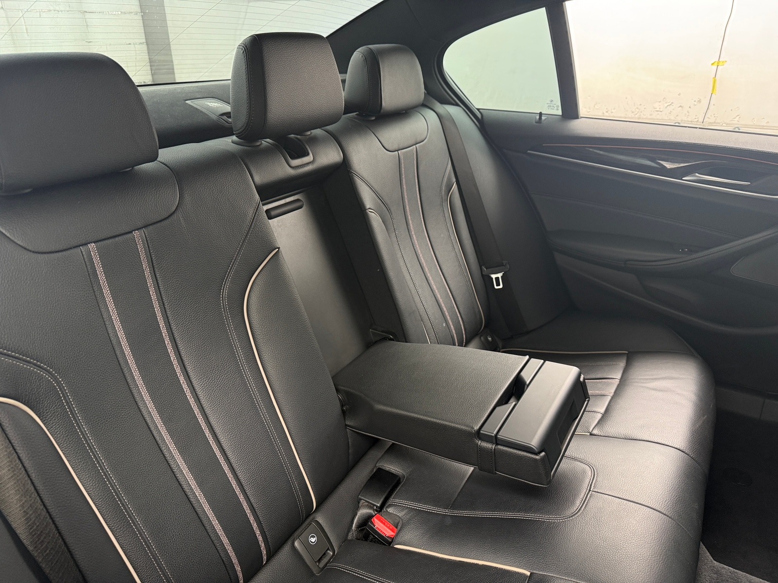 Thumbnail: 2018 BMW 5 Series - 5