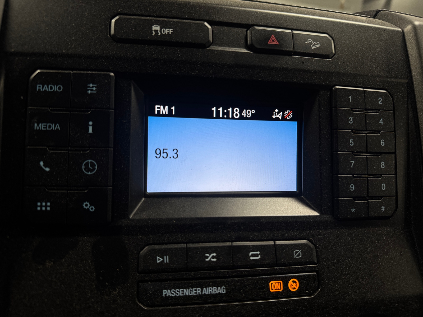 Thumbnail: 2020 Ford Econoline - 4