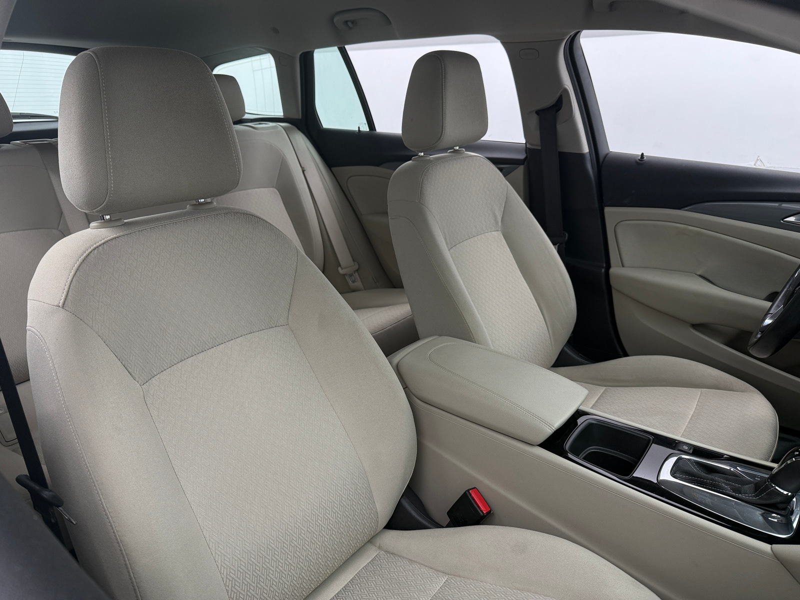 Thumbnail: 2019 Buick Regal - 2