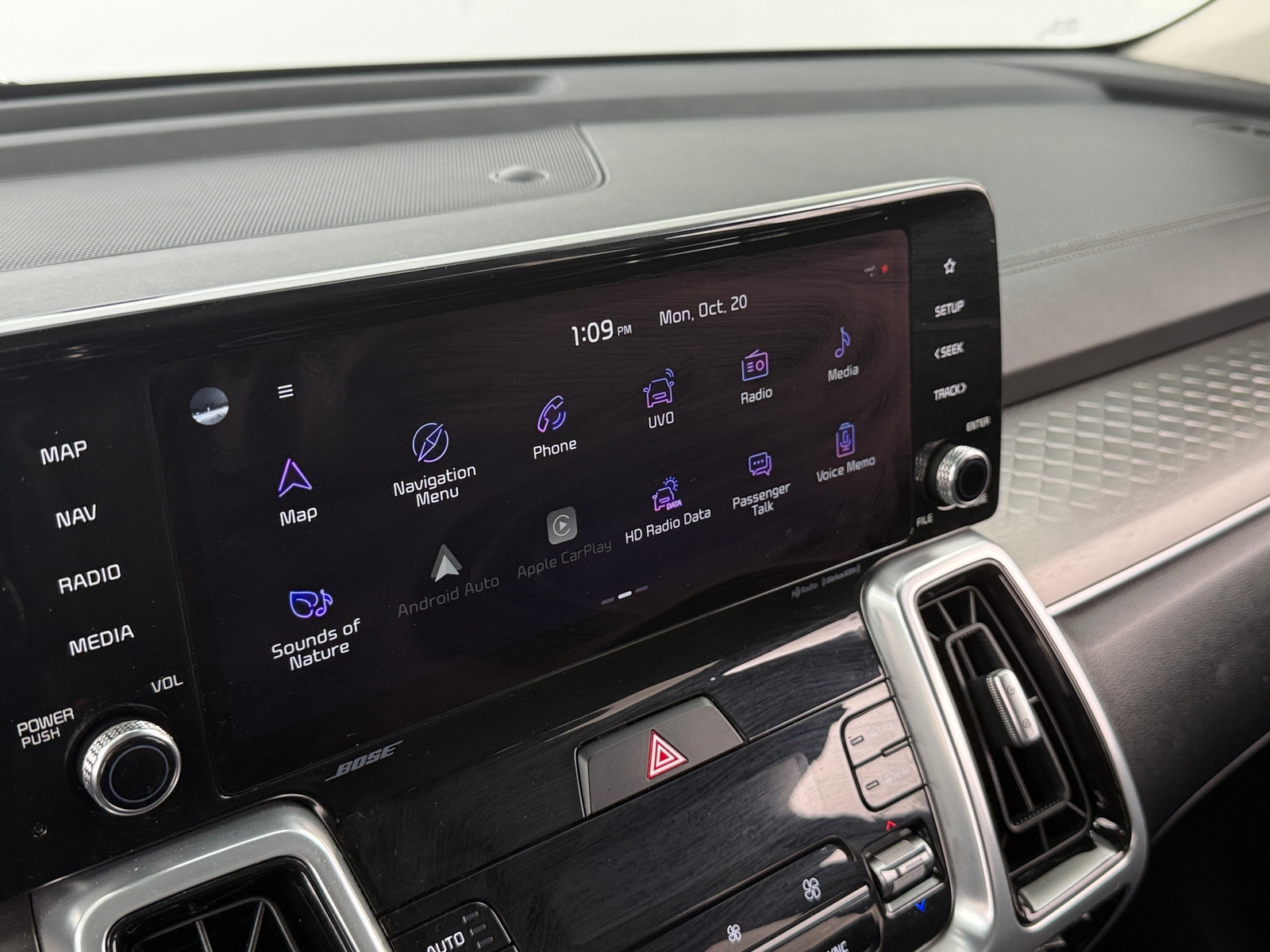 Thumbnail: 2021 Kia Sorento - 3